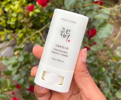 beauty-of-joseon-matte-sunstick-khairahscorner-sunscreens-list-2023-review