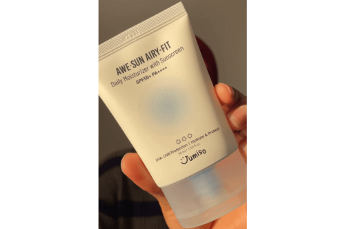 jumiso-airy-fit-awe-sun-sunscreen-with-moisturiser-review-khairahscorner